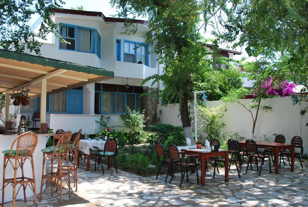 Myra Hotel Далян Екстериор снимка