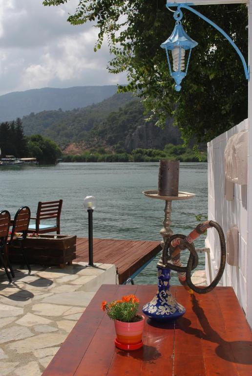 Myra Hotel Далян Екстериор снимка